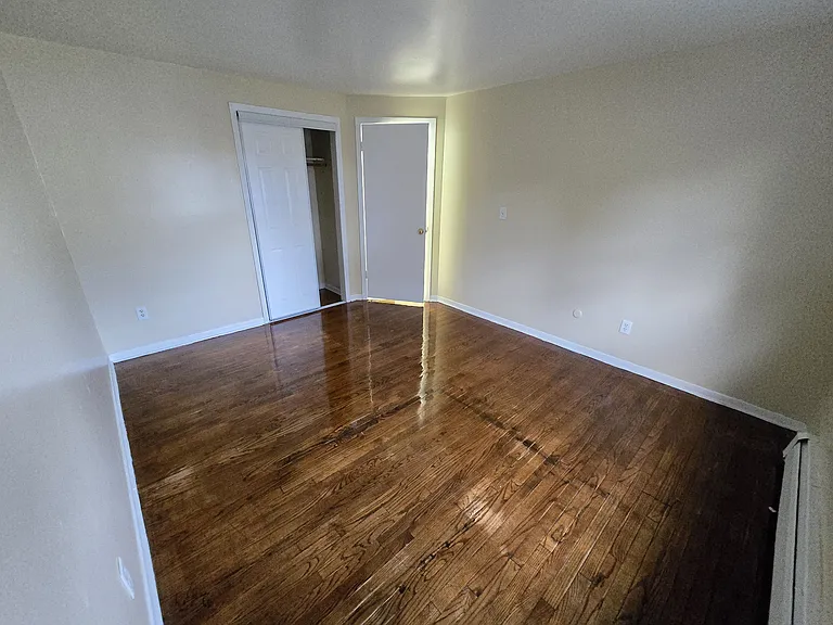 960 1st Ave #7B — Photo 6