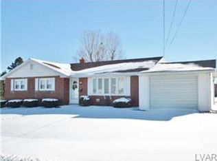 1026 Tolstoy St, Freemansburg, PA 18017