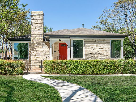 2nd image of 2323 Lawndale Dr