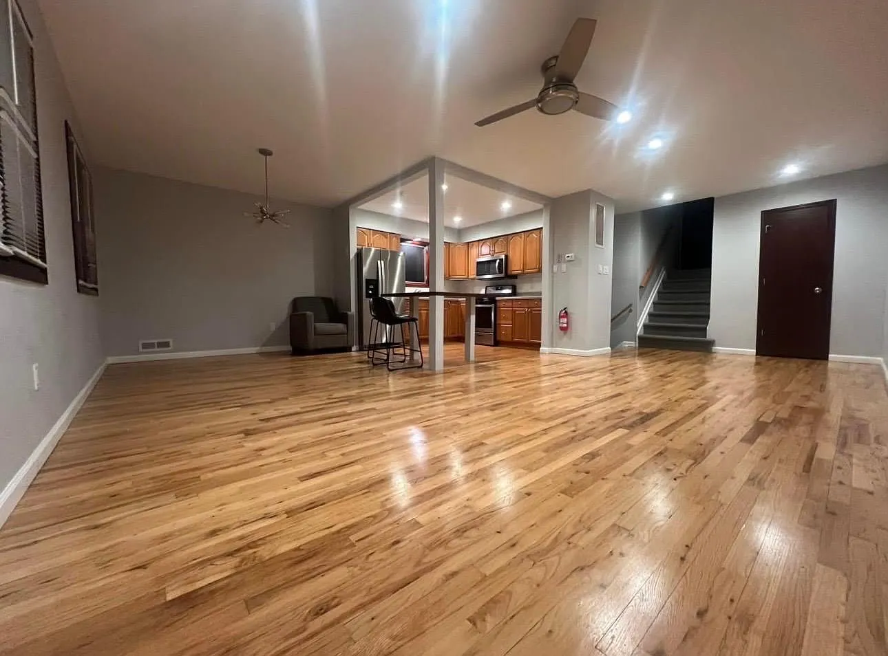 3 bed, $2,750 — Photo 2