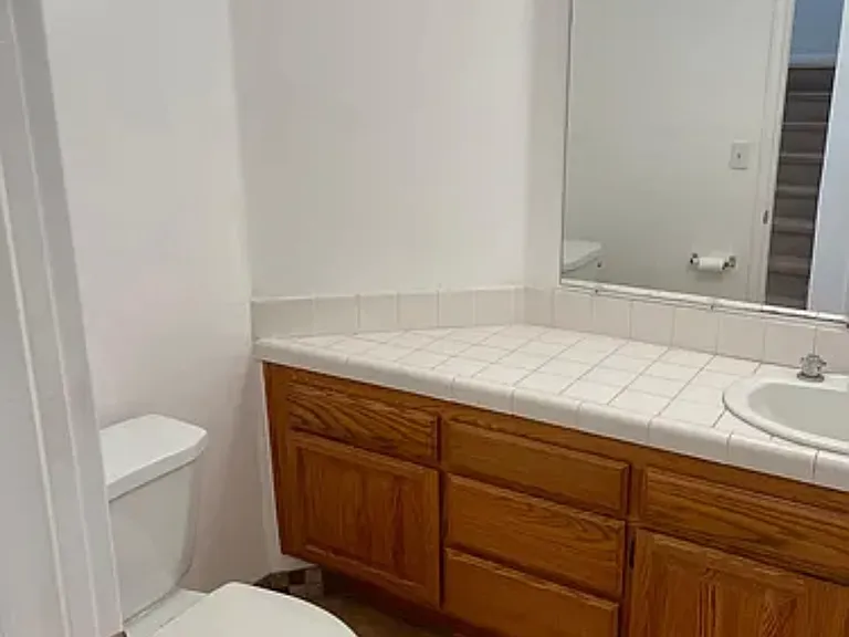2436 Penmar Ave #B — Photo 7