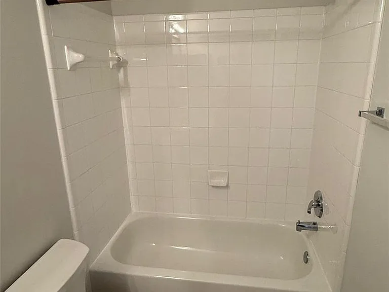 35 Ledgestone Pl — Photo 26