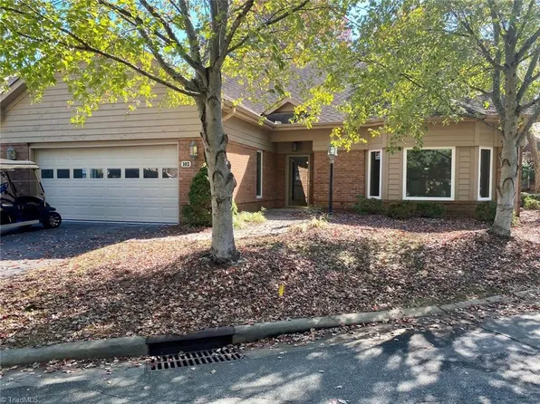 102 Mulberry Pl, Bermuda Run, NC 27006