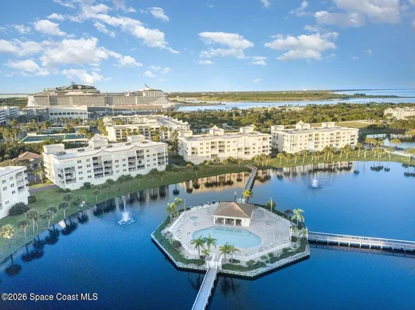 8951 Lake Dr APT 303, Cape Canaveral, FL 32920