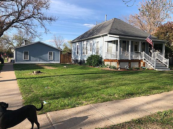 2nd image of 921 W 6th St
