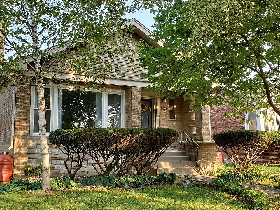 1st image of 11829 S Maplewood Ave