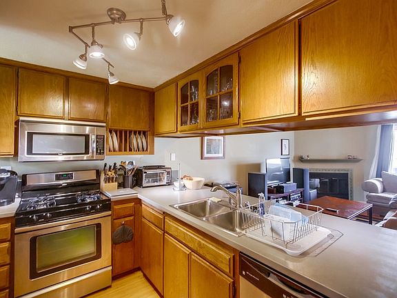 2nd image of 3360 Cherokee Ave Unit 28