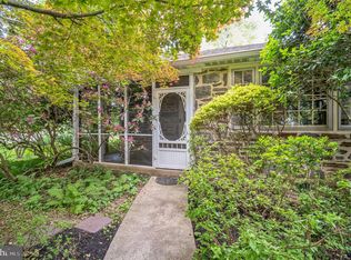 1029 Sunset Dr, Blue Bell, PA 19422