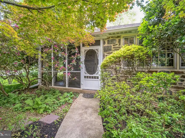 1029 Sunset Dr, Blue Bell, PA 19422