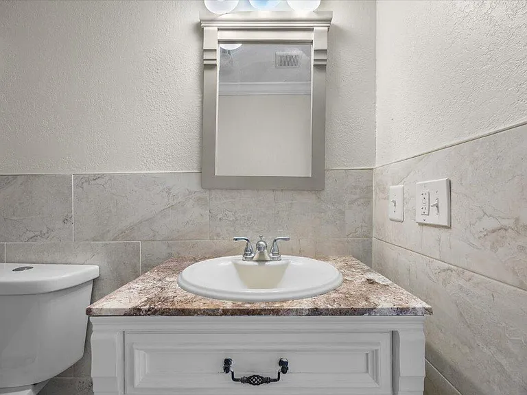 5540 Lakewood Cir S #F — Photo 28