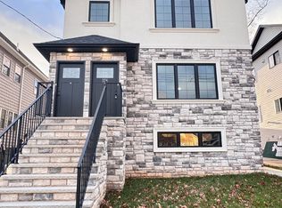 328 Robinson Ave #2, Staten Island, NY 10312