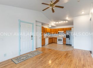 8061 W Copperfield Pl UNIT 32, Magna, UT 84044