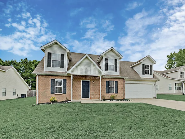 1124 Benton Mason Dr, La Vergne, TN 37086