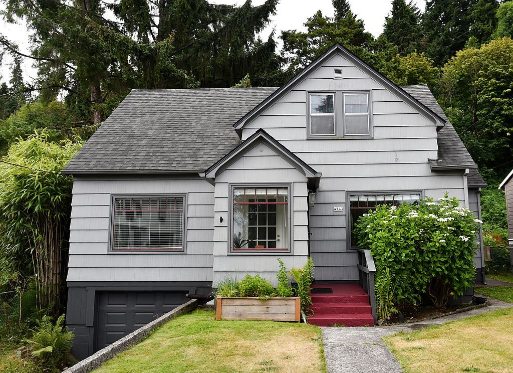 4743 Cedar St - Property Image