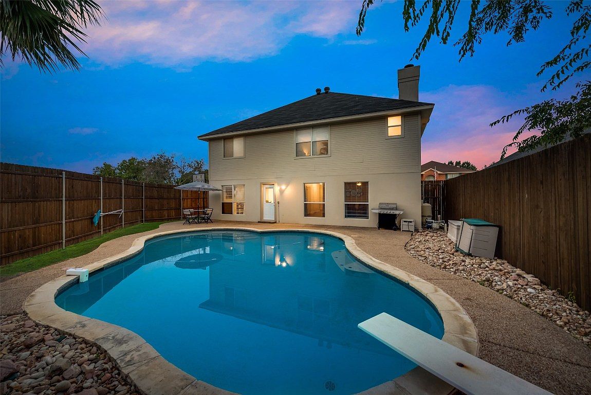 8433 Ruthette Dr, North Richland Hills, TX 76182 Zillow