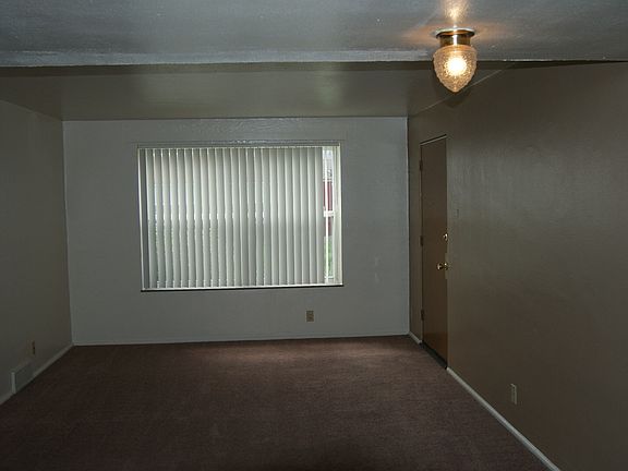 3rd image of 1602 Page Industrial Blvd APT D