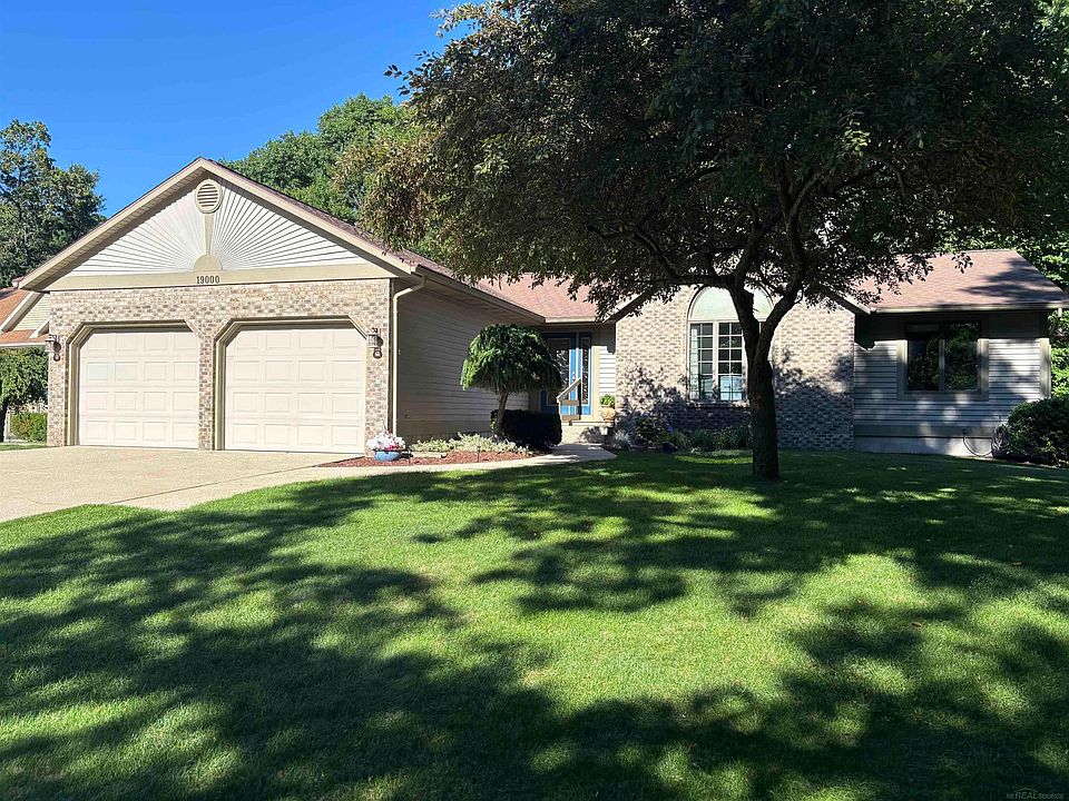 1st image of 19000 Walden Dr