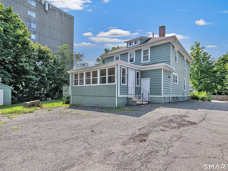 170 Huntington Tpke — Photo 35
