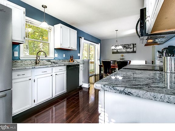 2nd image of 1303 Bull Finch Ct