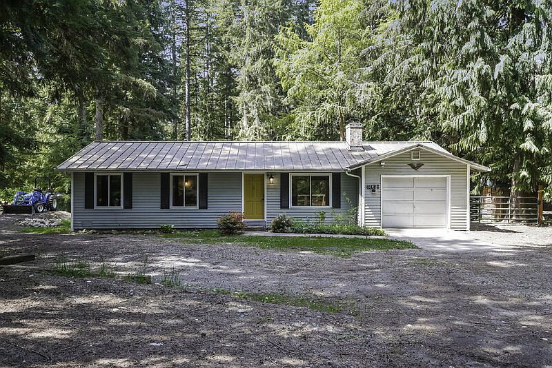1st image of 32435 NE 120th St