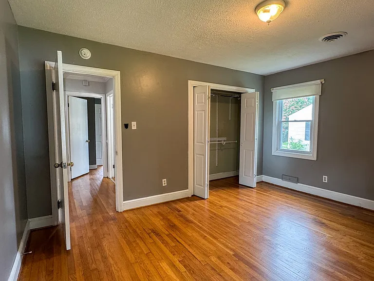 1109 Smithfield Ave — Photo 25