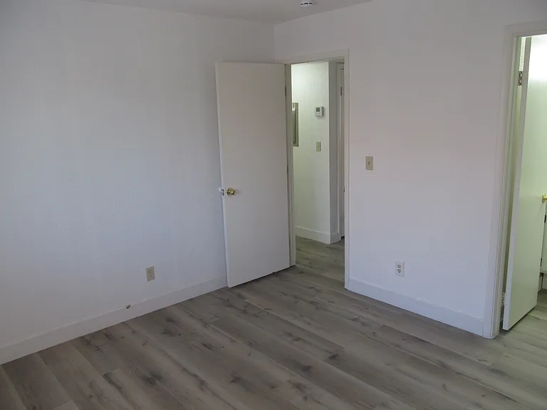 1113 N Buffalo Dr #201 — Photo 18