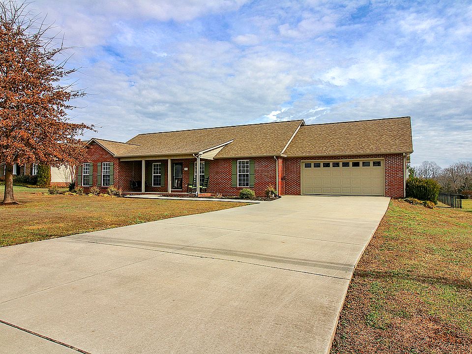 1st image of 800 Eagle Landing Dr