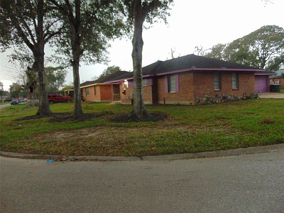 2nd image of 6635 Flamingo Dr