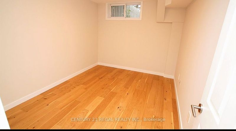 Toronto House for rent - 2 Bedrooms — photo 3