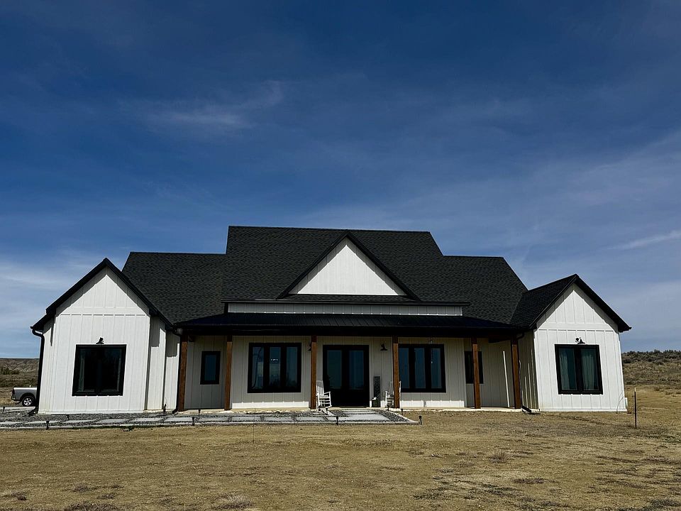 1st image of 1131 Barrows Rd