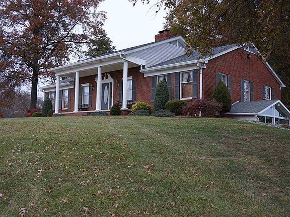 2nd image of 1802 Cottonwood Dr