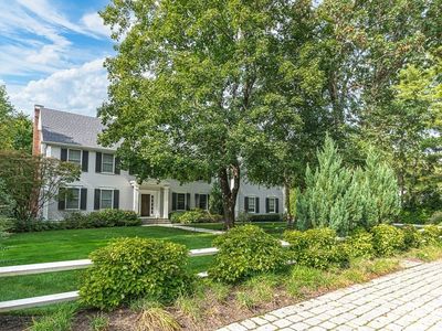 15 Evergreen Ave, Weston, MA, 02493