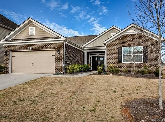 2nd image of 133 Margo Ln