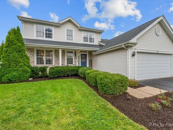 461 Willow Rd, Lakemoor, IL 60051