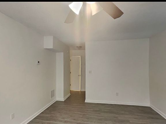 3rd image of 5554 Northcut Dr
