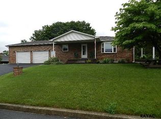 2100 Leonard St, York, PA 17404
