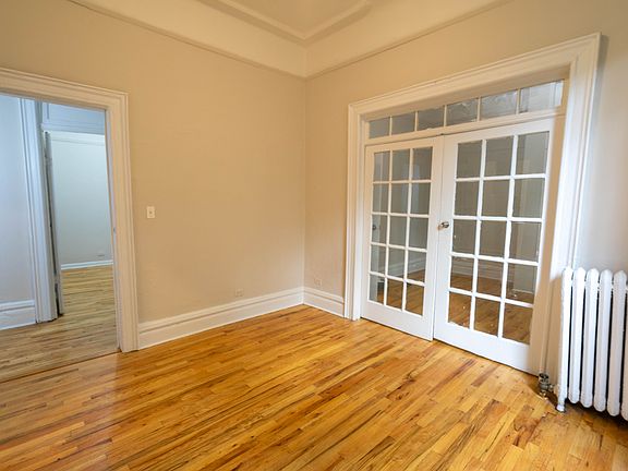 2nd image of 189 Claremont Ave