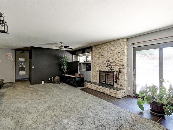 4th image of 2309 N Markwell Pl