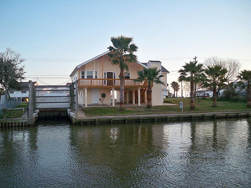 1st image of 1623 Blue Water Dr