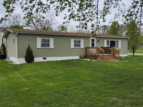 754 S Pine St, Avoca, IA 51521