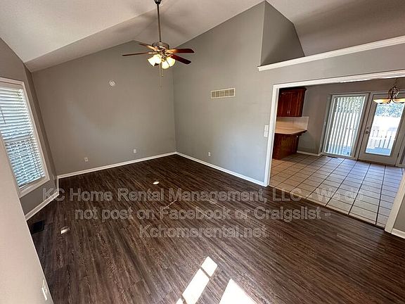 4th image of 3304 NW 84th Ter