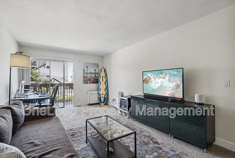 6111 Rancho Mission Rd — Photo 7