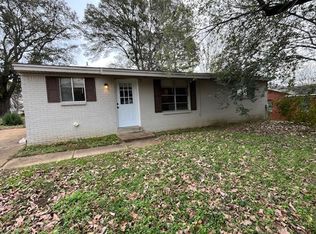 8668 Kinard Cv, Southaven, MS 38671