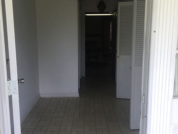 2nd image of 104 Jean Ellen Ave
