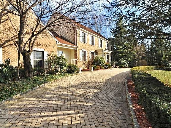 Gorgeous Paver Driveway