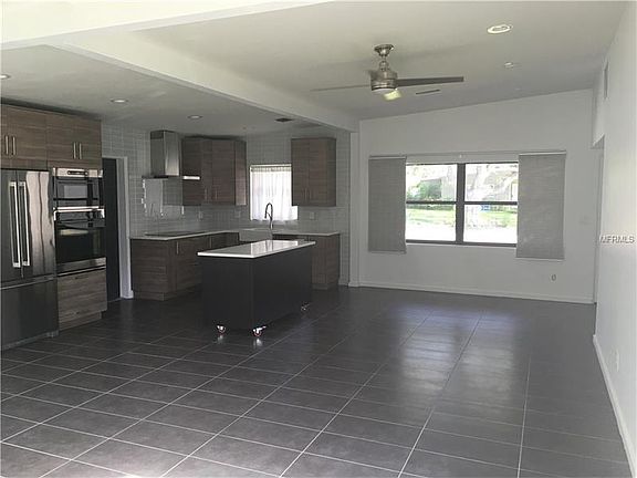3rd image of 3808 Finch St