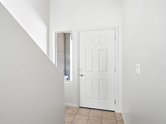 3rd image of 2481 S Gilmour St