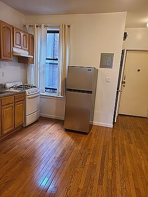 3rd image of 30-90 35th St #1