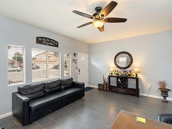 3rd image of 3877 Rushmore Ct