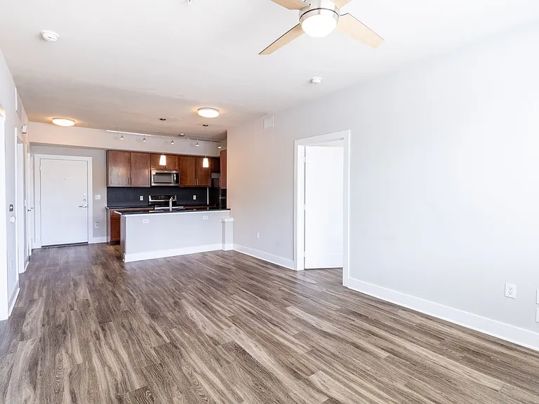 3016 Guadalupe St #208 — Photo 8